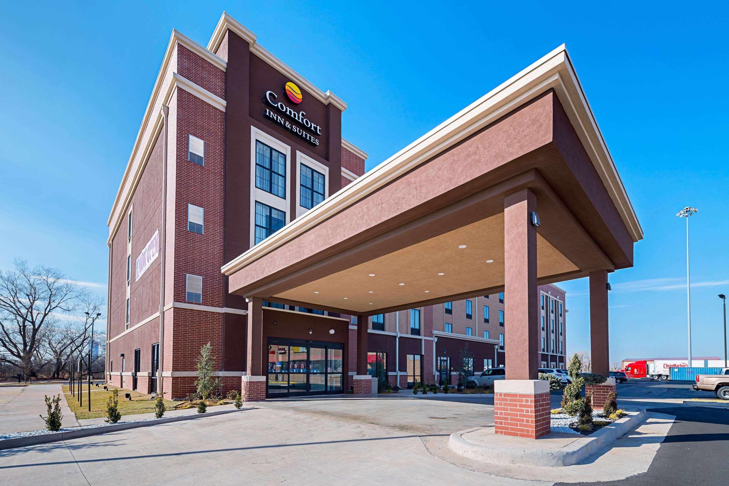 Comfort Inn & Suites Oklahoma City Near Bricktown Dış mekan fotoğraf
